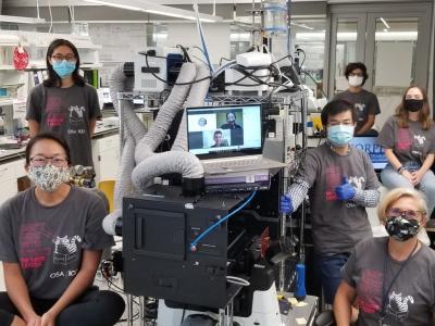 Group in a lab
